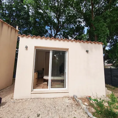 Villa Avec Piscine Proche Centre Nimes