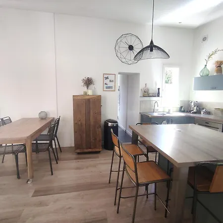 Villa Avec Piscine Proche Centre Nimes