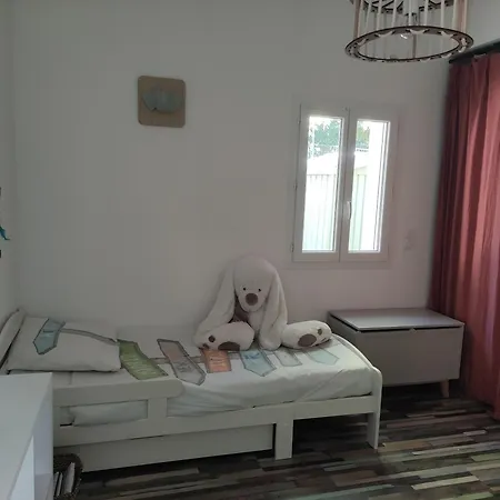 Villa Avec Piscine Proche Centre *