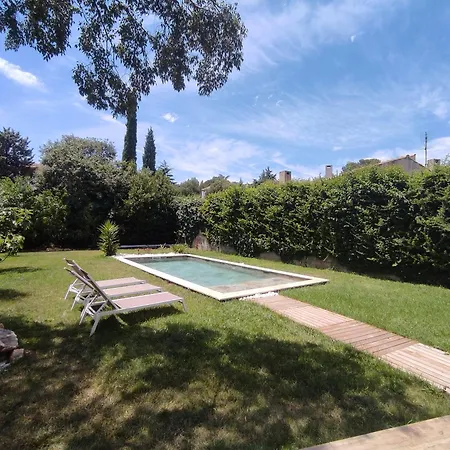 Avec Piscine Proche Centre * Nimes